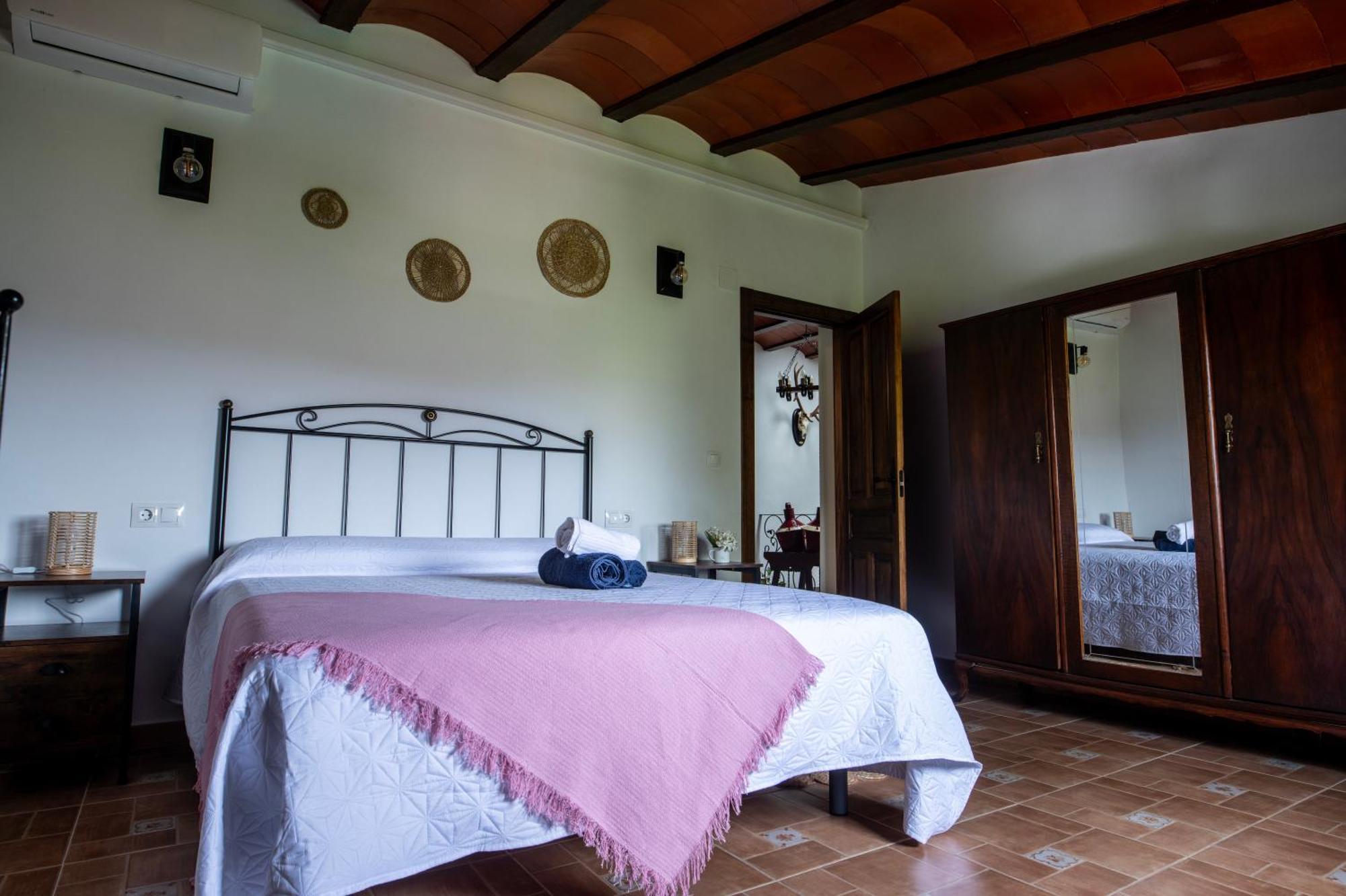 Alojamiento Turistico Loma Alta Cambil Exterior photo