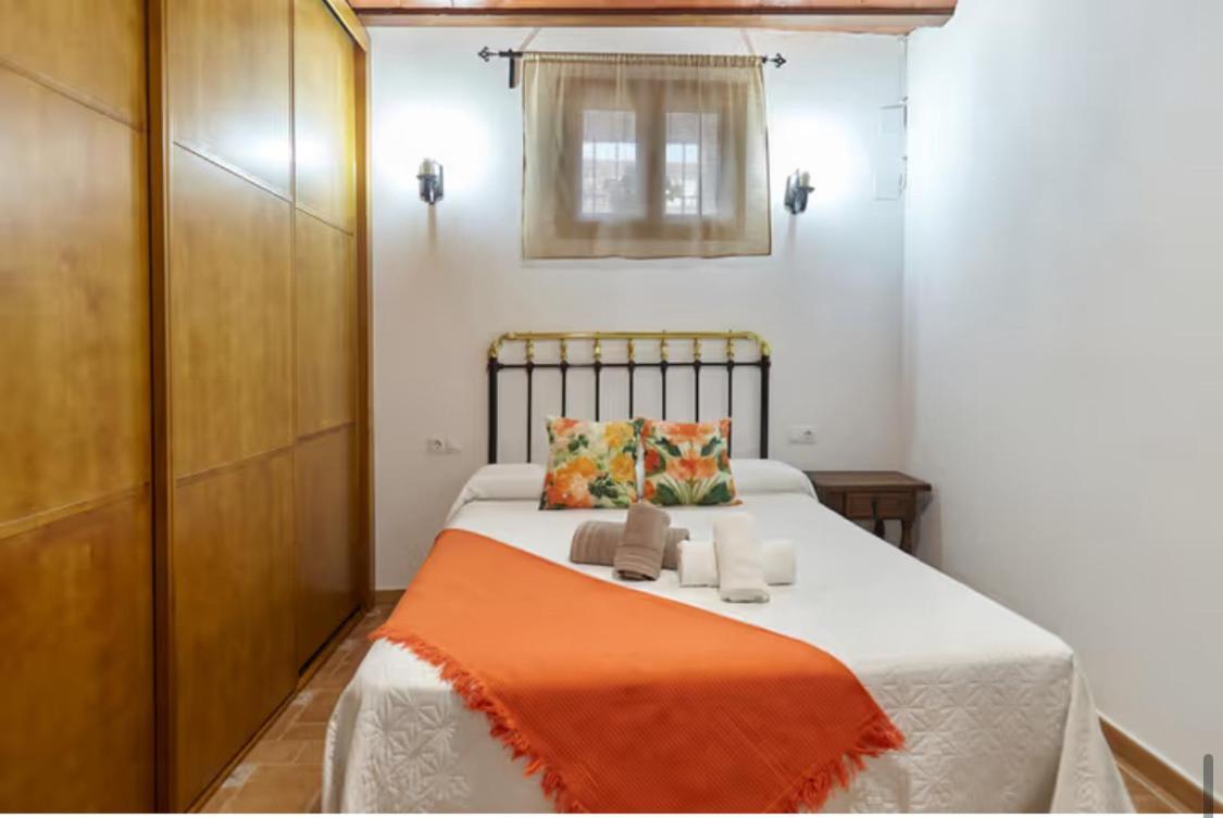 Alojamiento Turistico Loma Alta Cambil Exterior photo